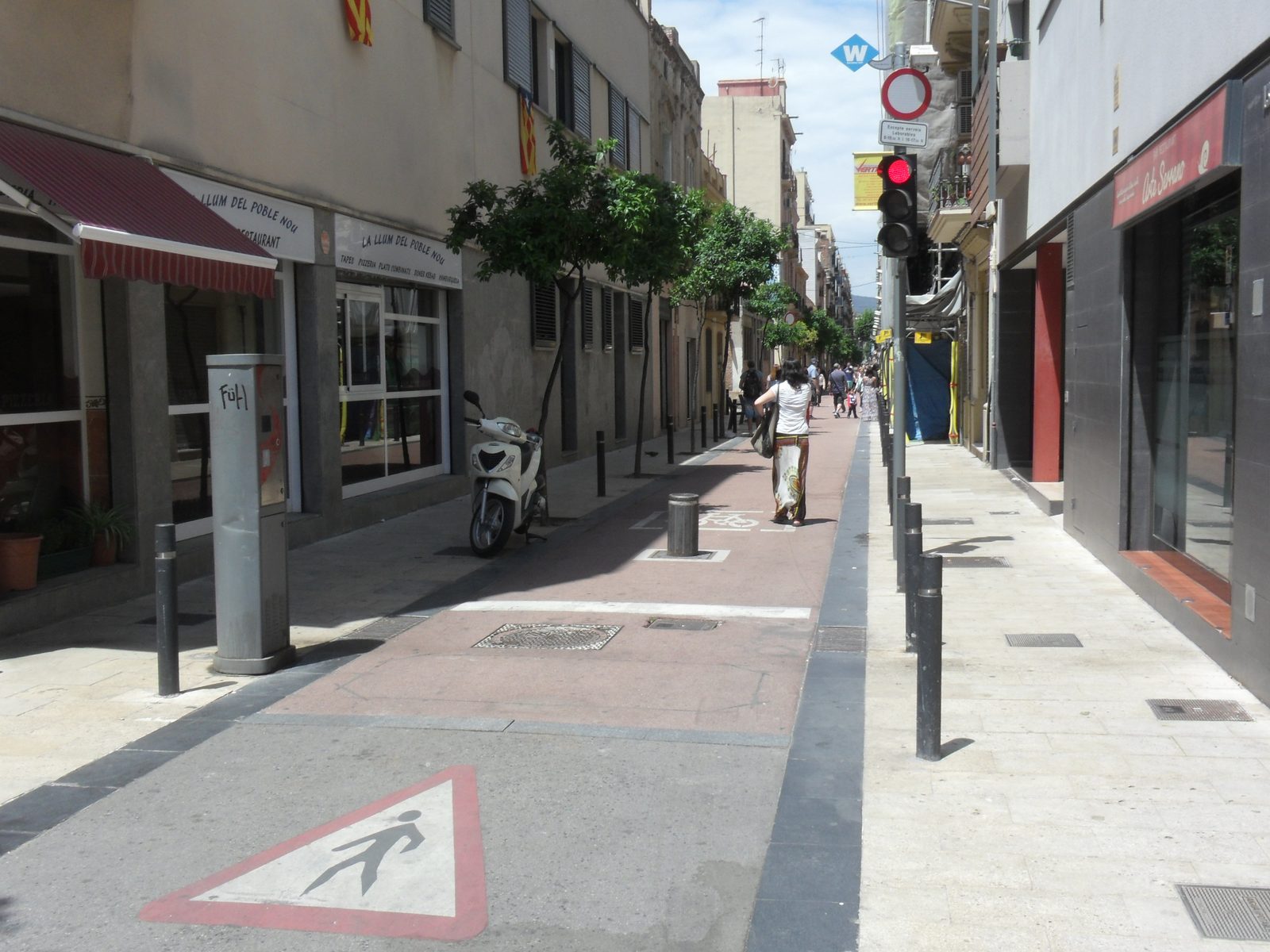 בולרדים